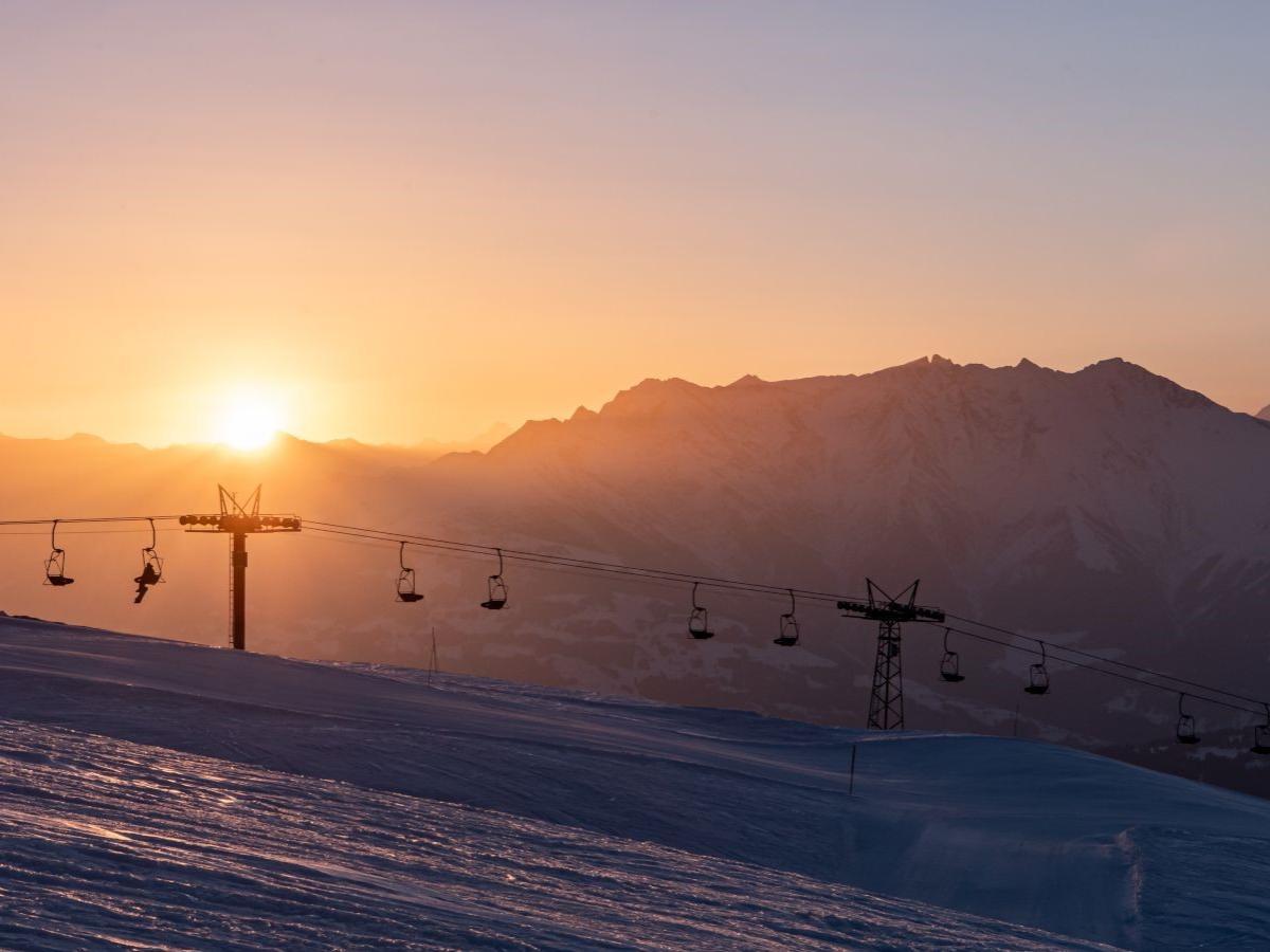 Bergbahnen Brigels Skigebiet Sonnenaufgang